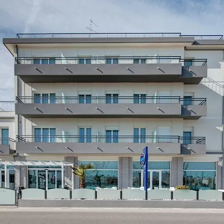 Hotel Platinum 3*