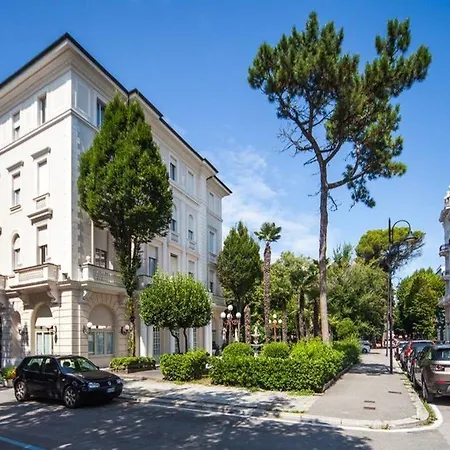 Residenza Parco Fellini 4*