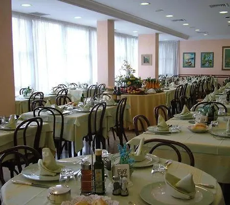 Hotel Abay 3*