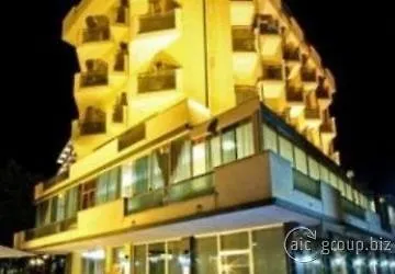 Bikini Hotell 4*