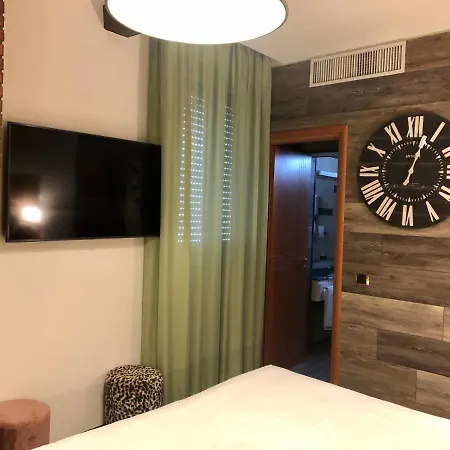 Western Maison B Rimini