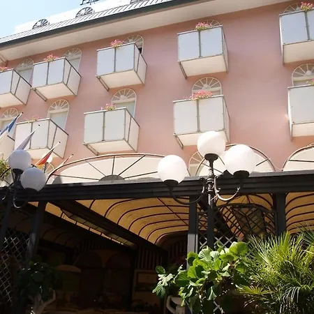 Vienna Ostenda E Ristorante Il Danubio Hotel