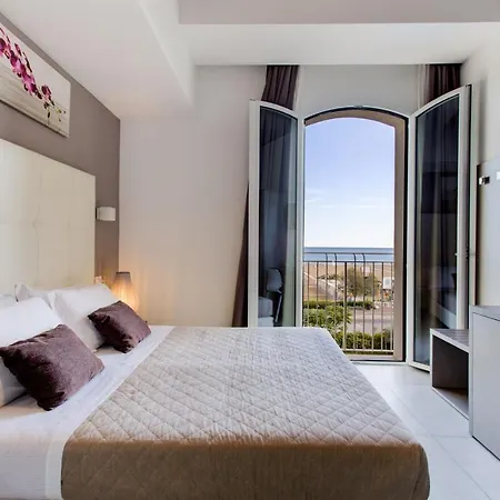 Augustea Hotel
