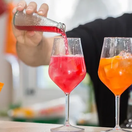 尼罗迪沃罗公寓式酒店 里米尼