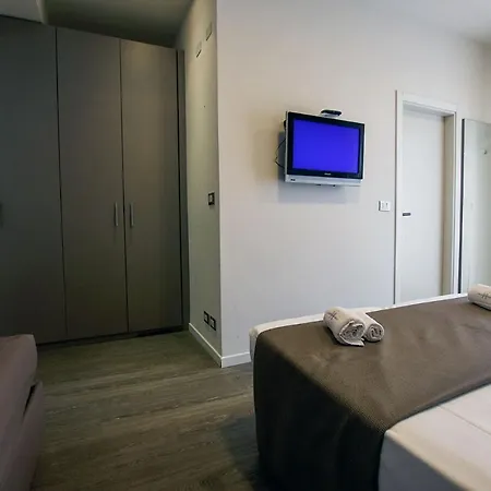 Hotell Aurora 3*