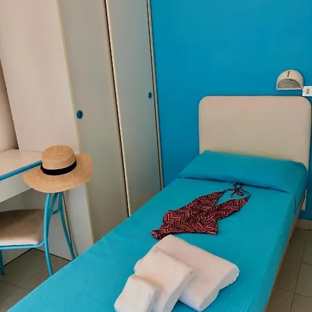 Hotel Serafini 2* ريميني