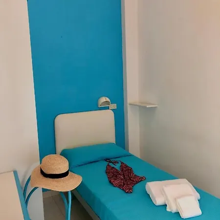 Hotel Serafini فندق ريميني