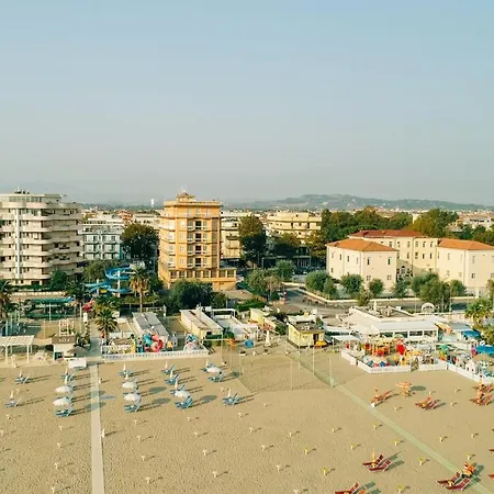 Hotel Beverly