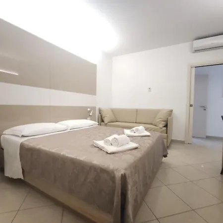 Perla Aparthotel