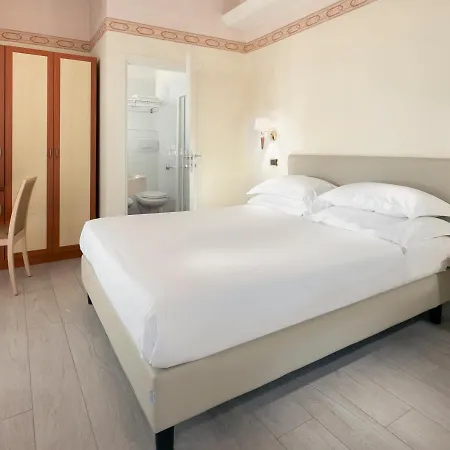 Hotel Bikini 4*