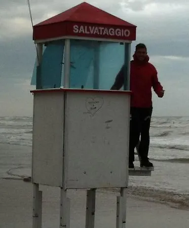 فندق Ave