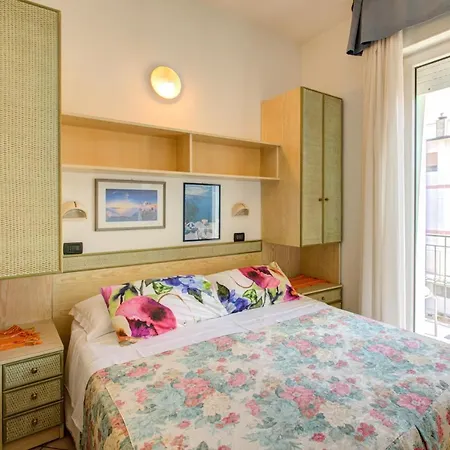 Charles Hotel Rimini