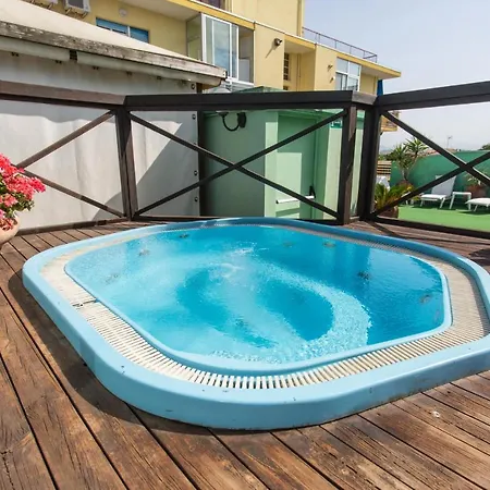 Charles Hotel 3*
