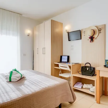 Wally Aparthotel Rimini