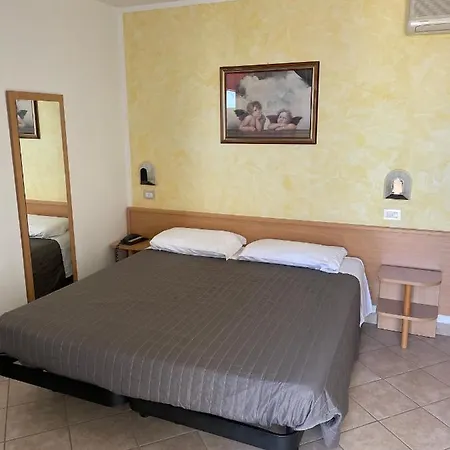 Hotel Palos