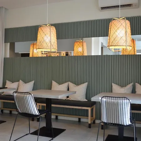 Hotel Riva E Mare