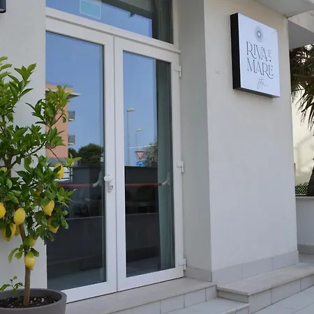Hotel Riva E Mare