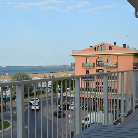 Riva E Mare 3*
