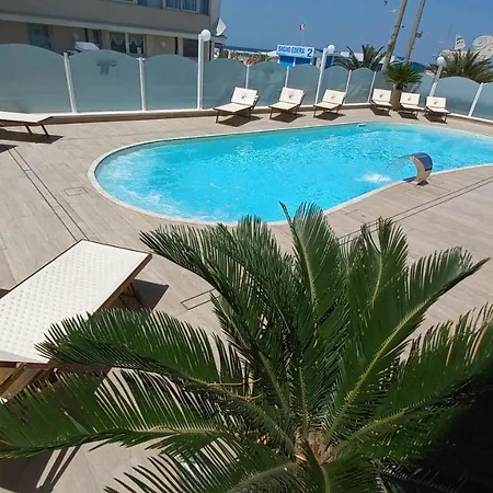 Caesar Paladium Hotel 3*