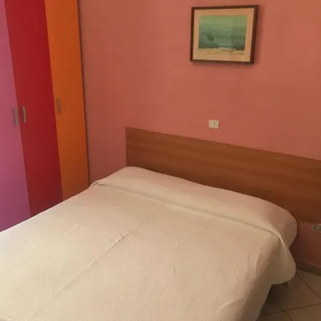 Lorena 2* Римини