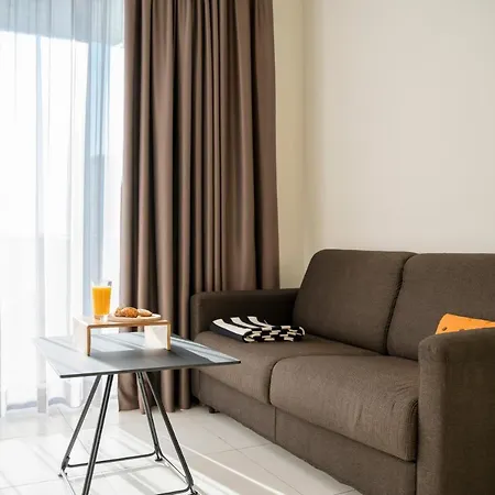 Aqua Hotel 4*