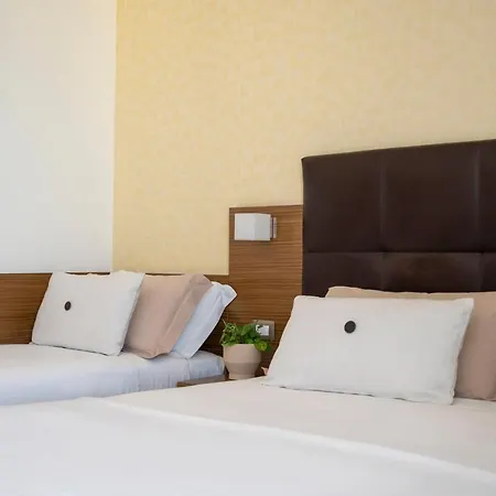 Hotel Aqua 4*