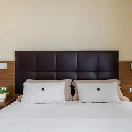 Aqua Hotel 4*