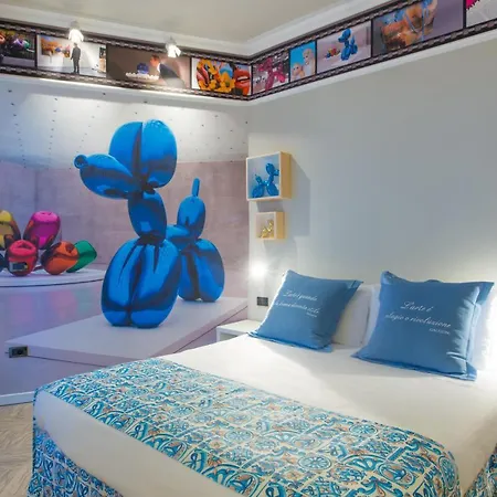 Admiral Art Hotel
