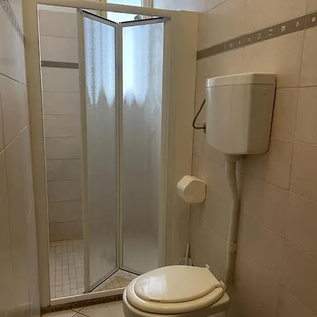 Hotel Losanna 3*