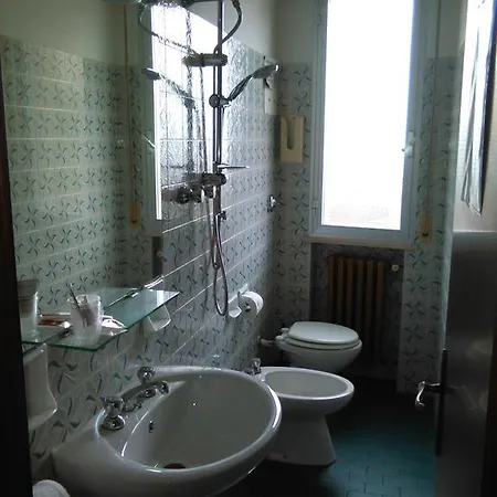 Hotel Azzurra 3*