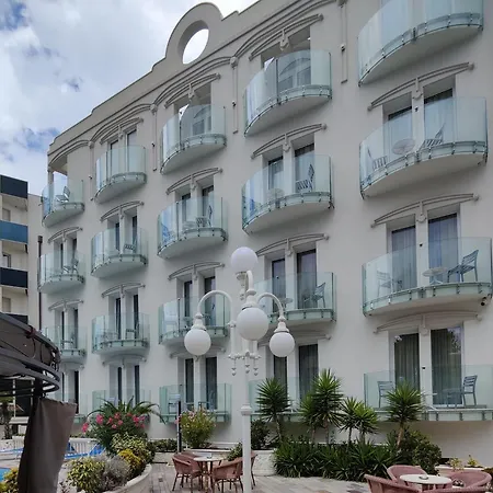 Hotel Ambassador 4*