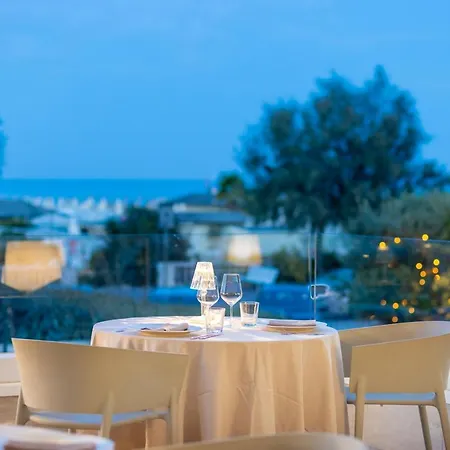 Continental Hotel