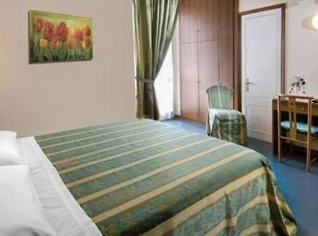 فندق Acerboli 3*