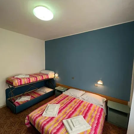 Cristina Hotel