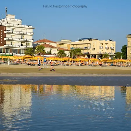 Hotel Conca D'oro *