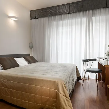 Continental Hotel 4*