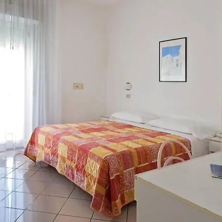 Radar Hotel 3*