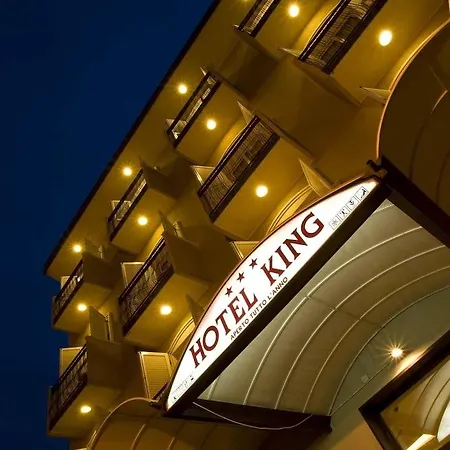 King 3*