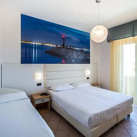 Hotel Palos 3*