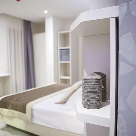 L'hotel 3*
