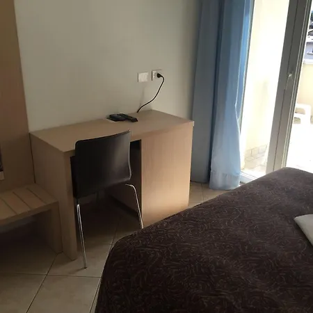Otel Rubens 3*