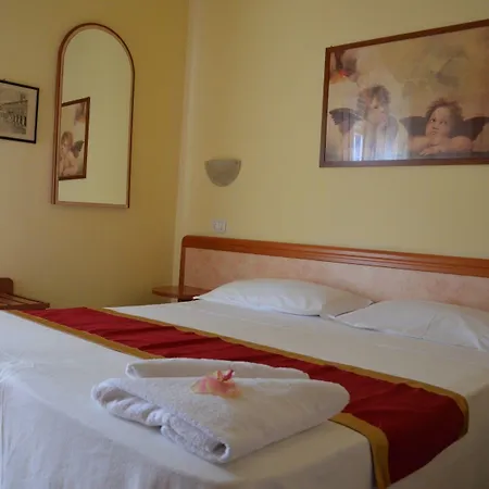 Carolin Otel 3*