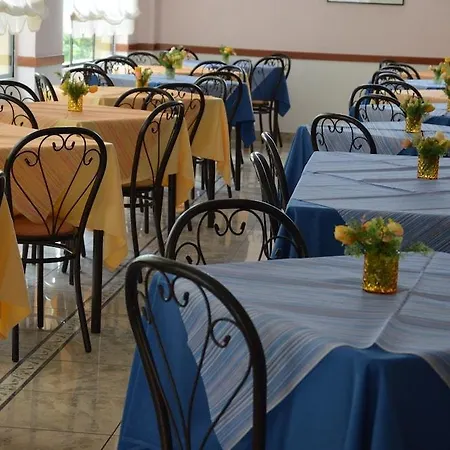 Otel Carolin Rimini
