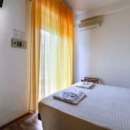 Stresa Hotel 3*