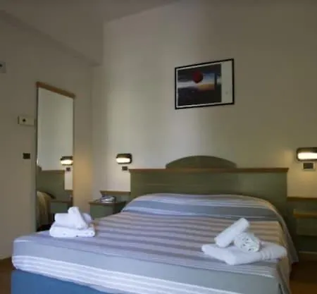 Hotel Impero 3*