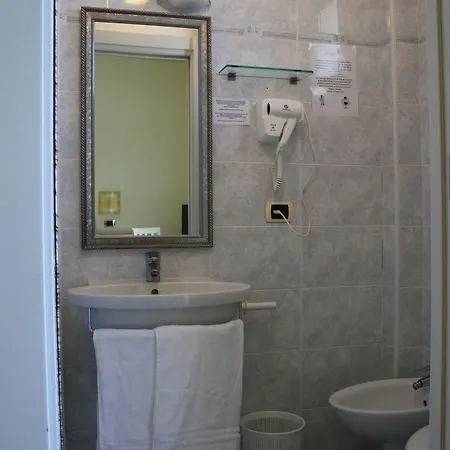 Hotel Gaston 4*