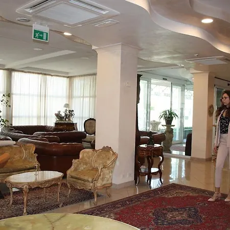 Gaston Hotel 4*