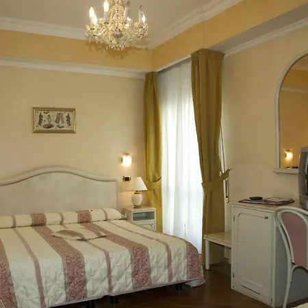 Vienna Ostenda E Ristorante Il Danubio Hotel Rimini