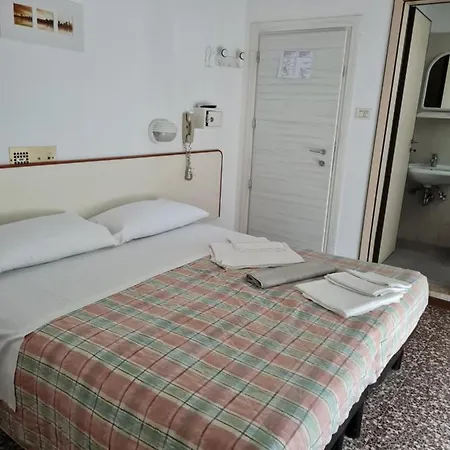 Hotel Marconi Miramare Rimini