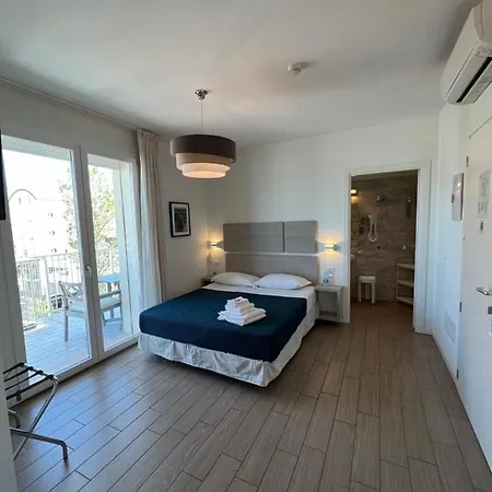 Hotell Riva E Mare 3*